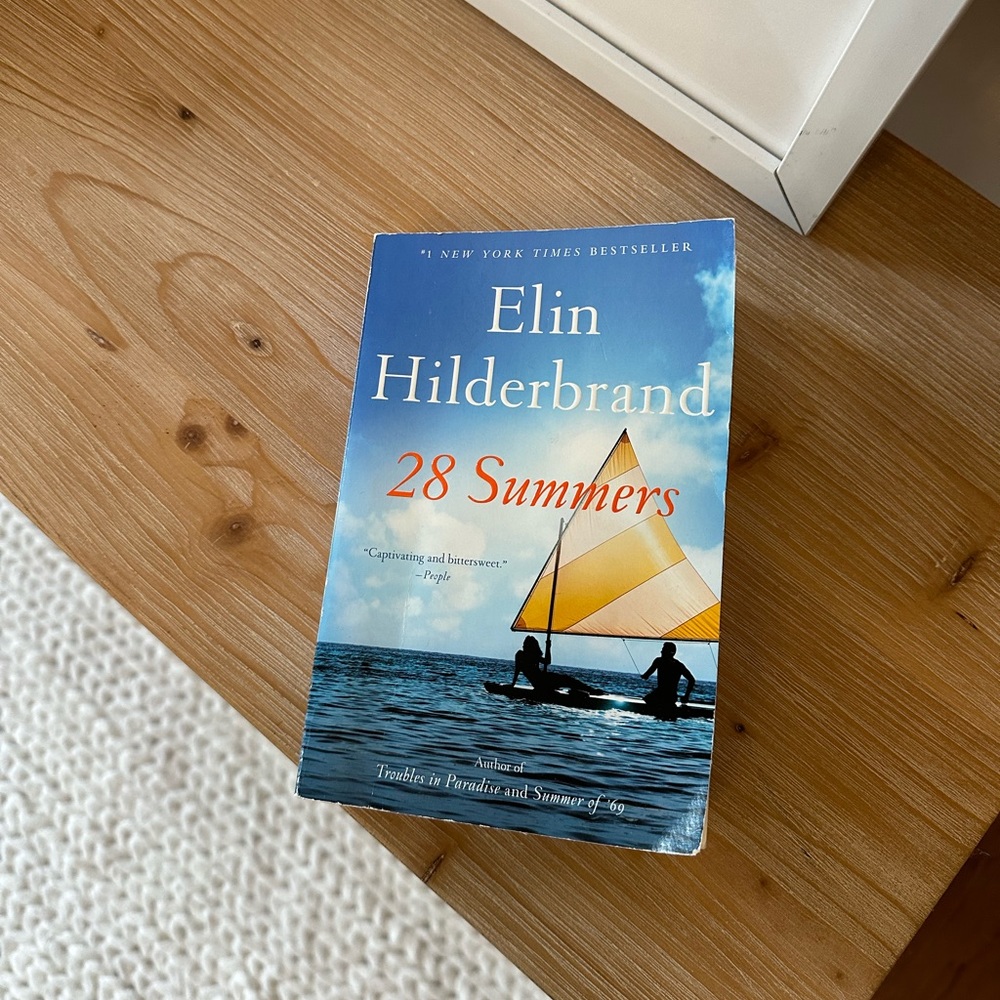28 Summers by Elin Hilderbrand